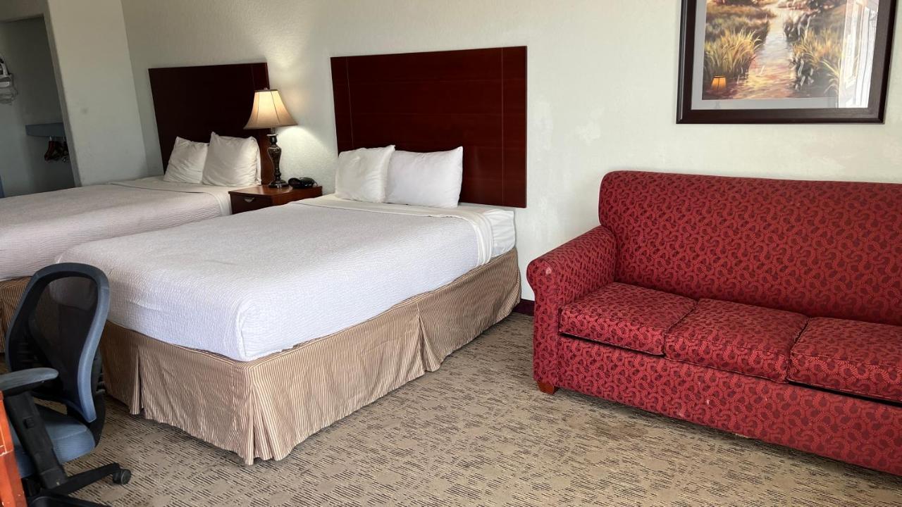 Hotel Bien Venido Pearsall المظهر الخارجي الصورة
