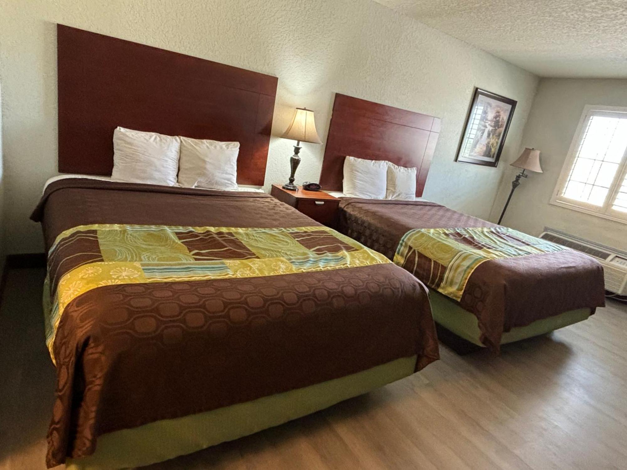 Hotel Bien Venido Pearsall المظهر الخارجي الصورة