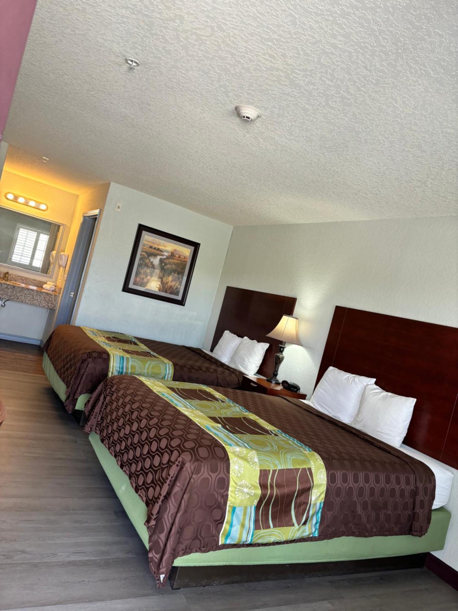 Hotel Bien Venido Pearsall المظهر الخارجي الصورة